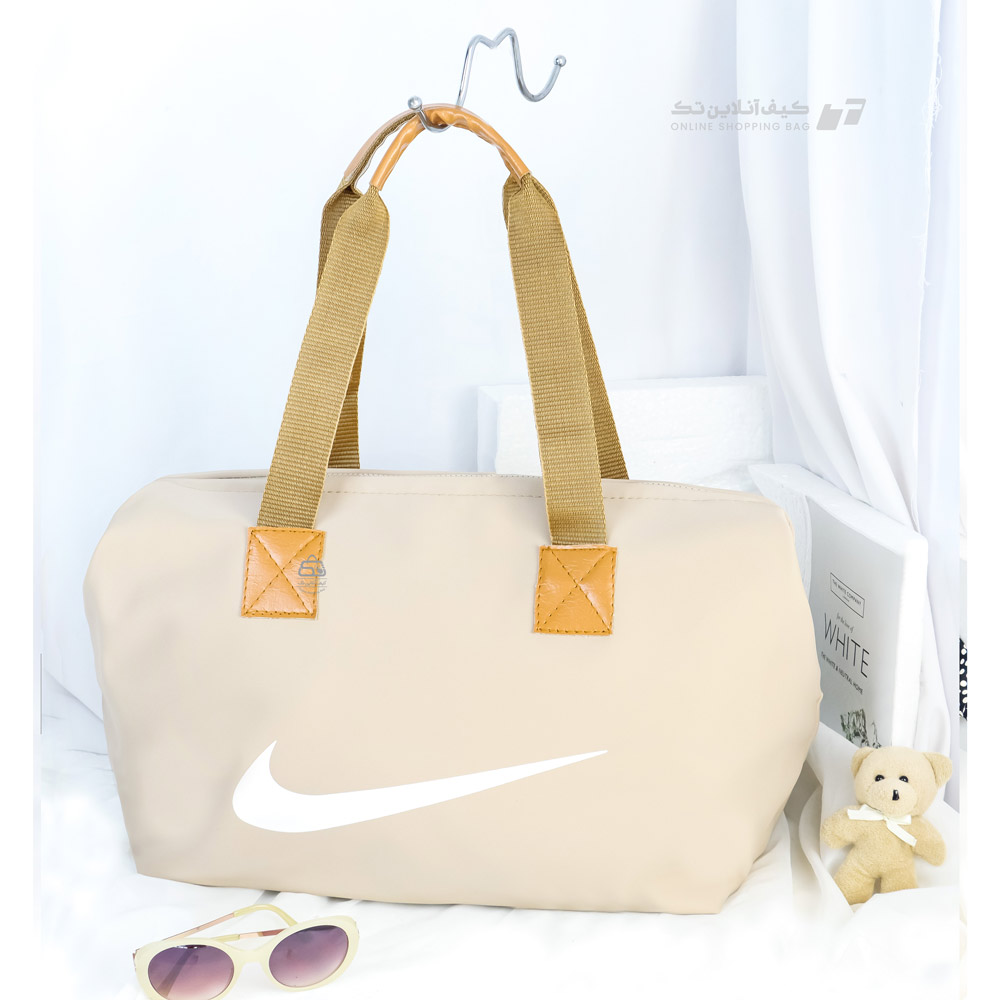 کیف بزرگ نایک